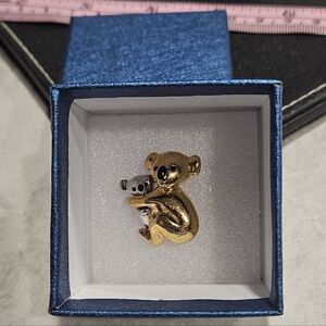 Vintage 90s CABOUCHON Gold Koala Bear Mother Holding It's Baby Brooch A&S Design